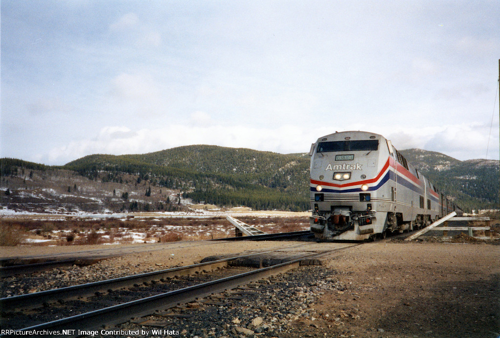 Amtrak P40DC 834